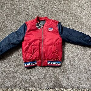 • Bomber jacket with a sportswear logo rib waistband Boys 4-5 Years Old